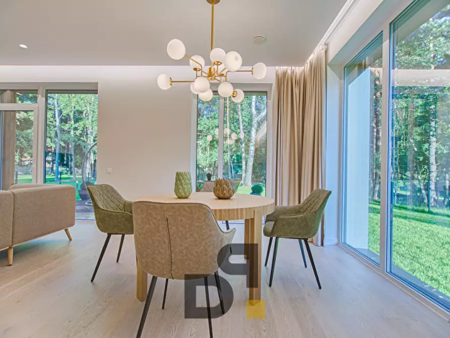 Immagine 7 di Appartamento in vendita  in via valtenesi a Manerba Del Garda