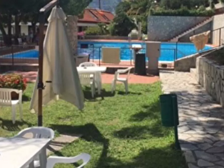 Immagine 12 di Appartamento in affitto  in viale dei pepi a Ospedaletti