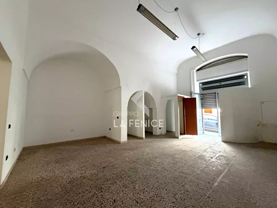 Immagine 8 di Attività commerciale in vendita  in Corso dei mille 34 a Martina Franca
