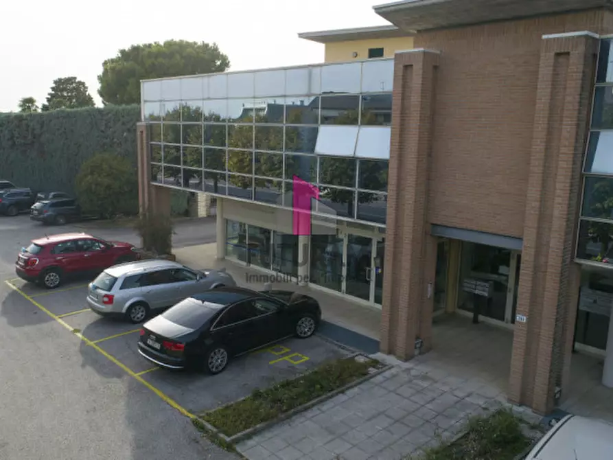 Immagine 23 di Ufficio in vendita  in VIA FOSCA 22 a Dueville