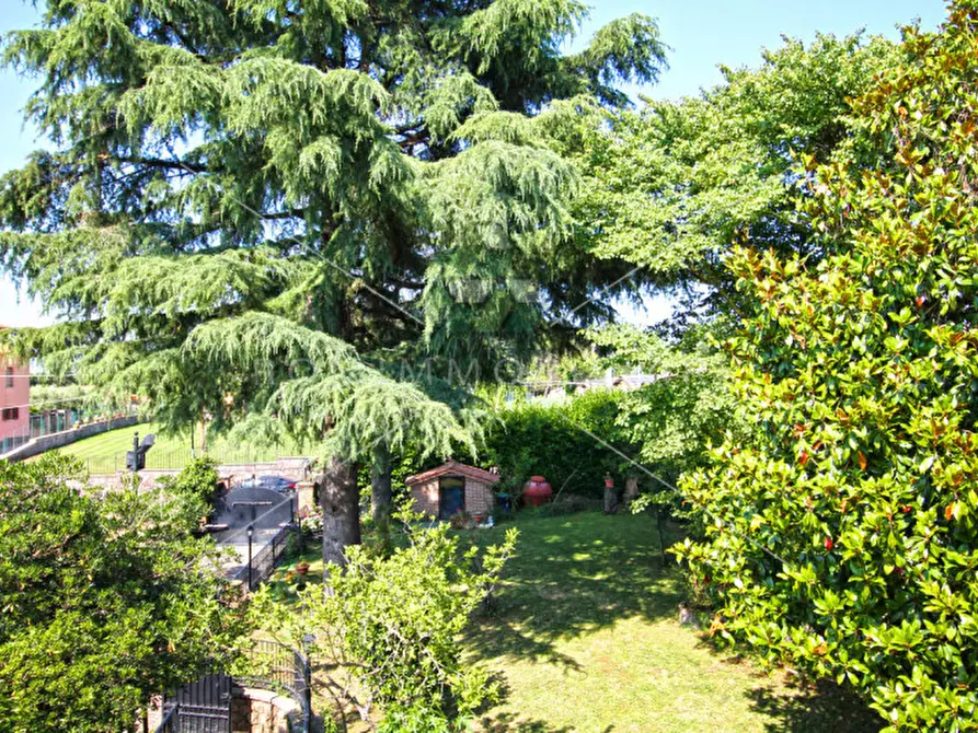 Immagine 2 di Villa in vendita  in Colle San Pietro a San Cesareo