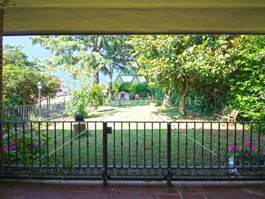 Immagine 9 di Villa in vendita  in Colle San Pietro a San Cesareo