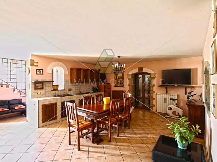 Immagine 16 di Villa in vendita  in Colle San Pietro a San Cesareo