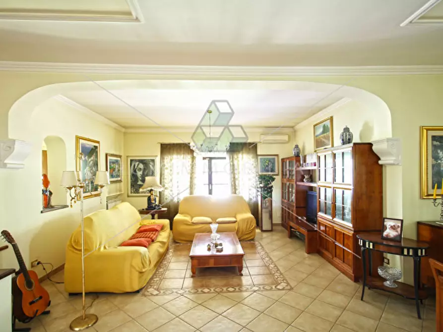 Immagine 17 di Villa in vendita  in Colle San Pietro a San Cesareo