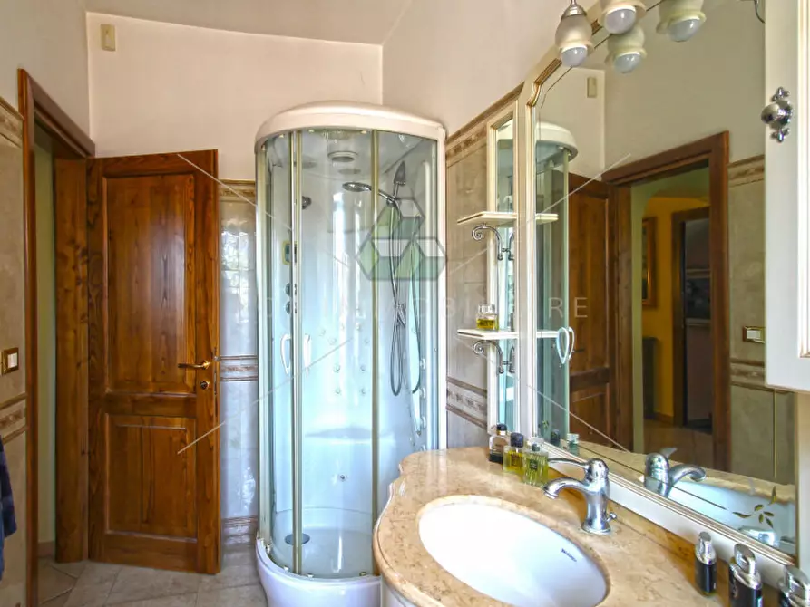 Immagine 31 di Villa in vendita  in Colle San Pietro a San Cesareo