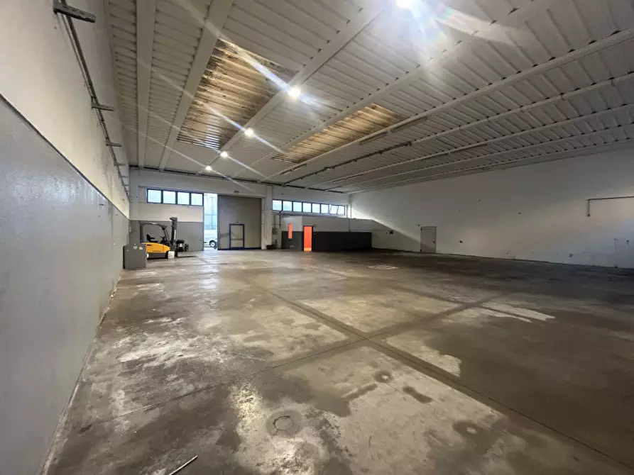 Immagine 3 di Capannone industriale in affitto  in Via Del Lavoro a Mestrino