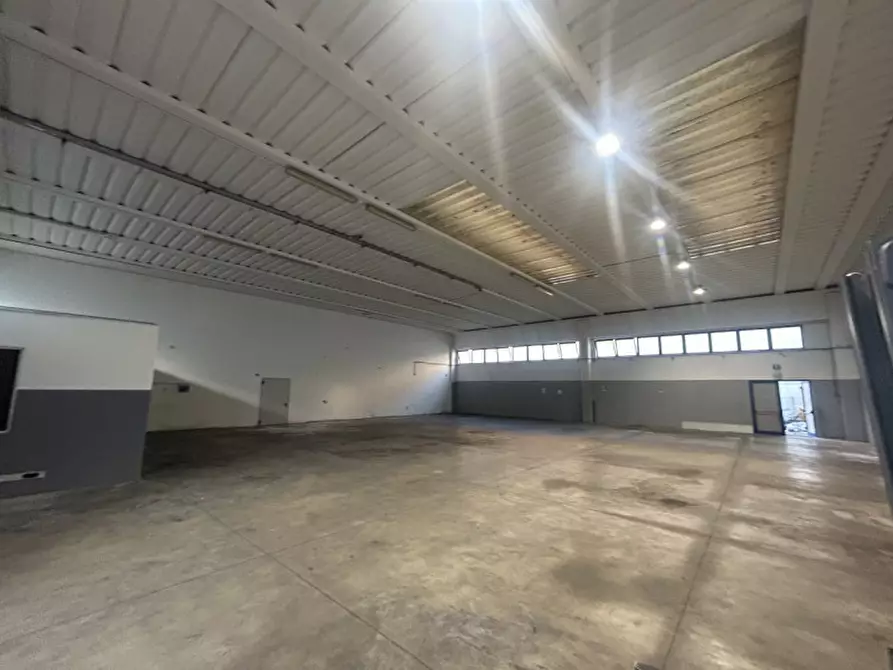 Immagine 17 di Capannone industriale in affitto  in Via Del Lavoro a Mestrino