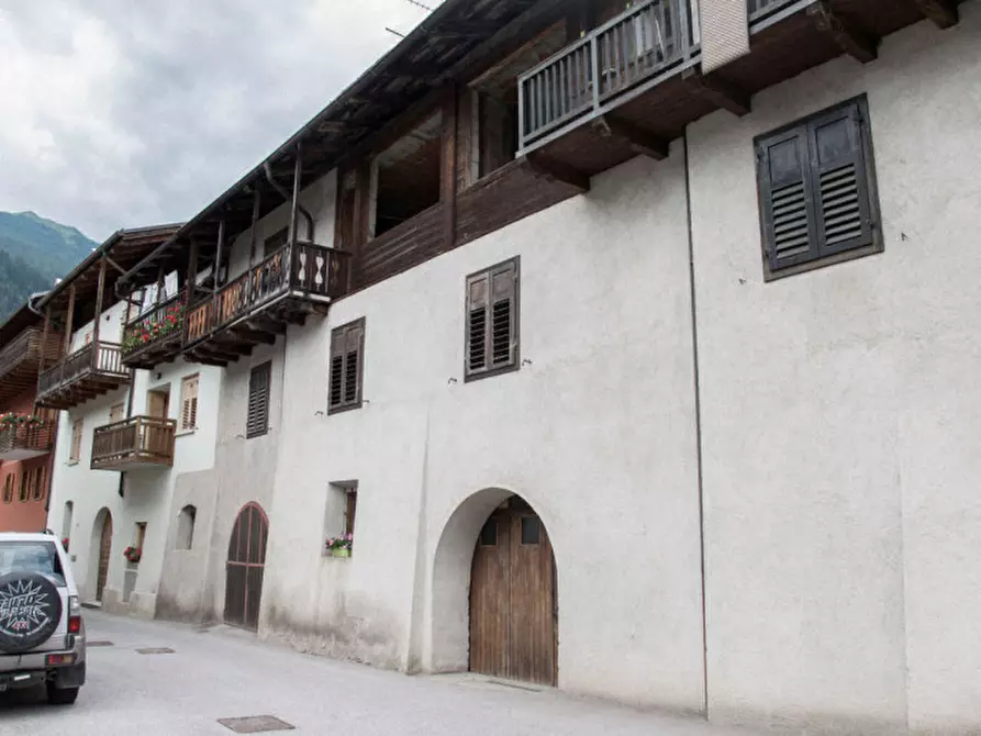 Immagine 6 di Appartamento in vendita  in Frazione Magras a Malè