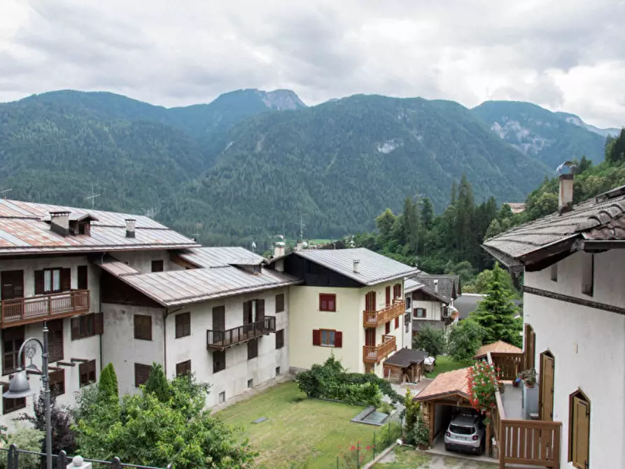 Immagine 12 di Appartamento in vendita  in Frazione Magras a Malè