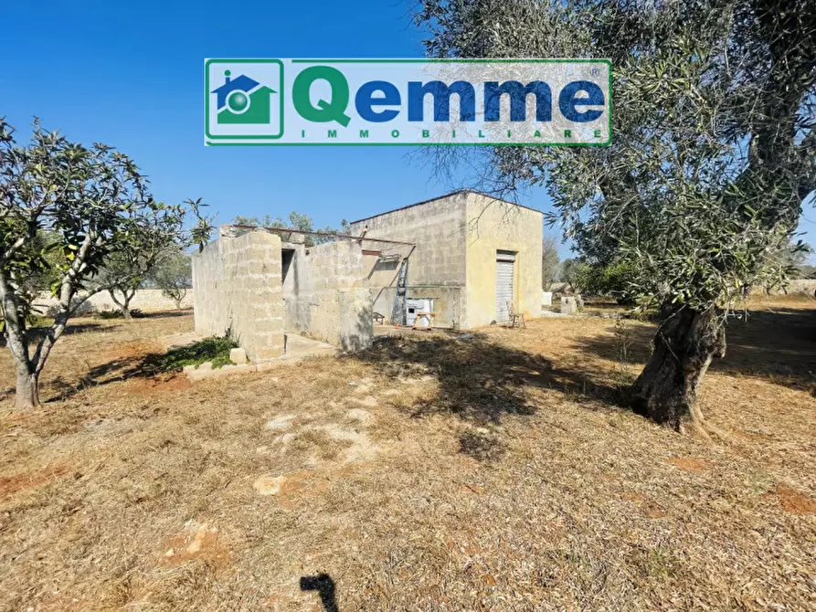 Immagine 9 di Terreno in vendita  in strada statale 101 a Lequile