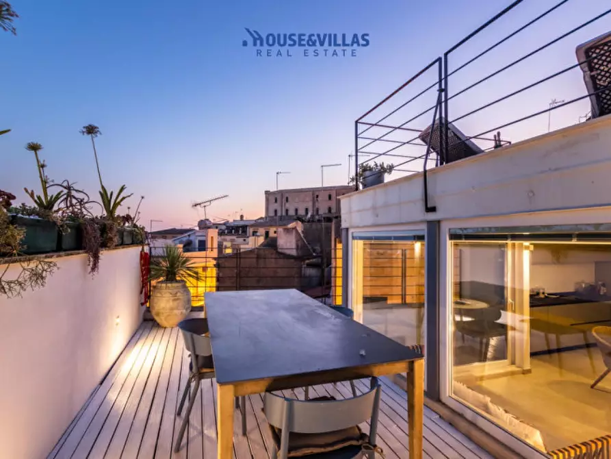 Immagine 2 di Casa indipendente in vendita  in via bozzari a Noto