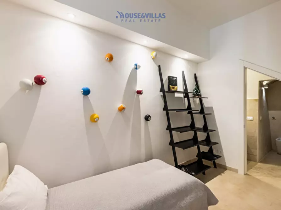 Immagine 9 di Casa indipendente in vendita  in via bozzari a Noto