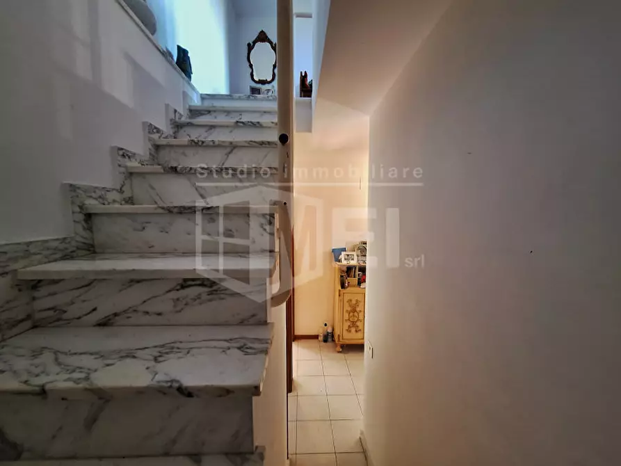 Immagine 12 di Villetta a schiera in vendita  in Via del Pino a Livorno