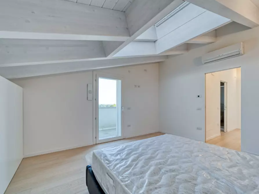 Immagine 21 di Attico in vendita  in Via Armando Diaz 252 a Vigonza