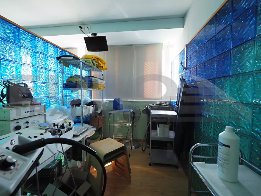 Immagine 18 di Ufficio in affitto  in Via Don Luigi Peron a Venezia