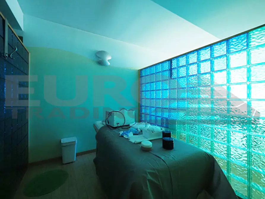 Immagine 20 di Ufficio in affitto  in Via Don Luigi Peron a Venezia