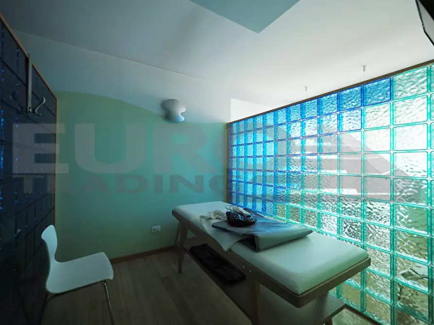 Immagine 21 di Ufficio in affitto  in Via Don Luigi Peron a Venezia