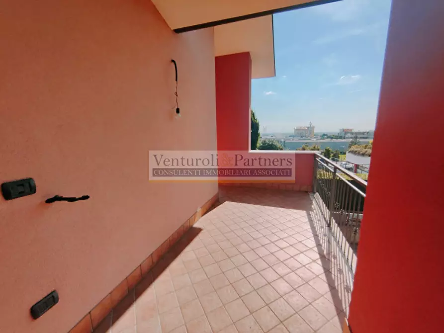 Immagine 5 di Casa bifamiliare in vendita  in via Longhi a Castiglione Delle Stiviere