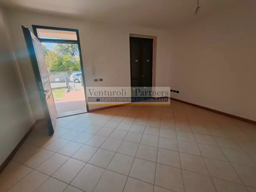 Immagine 10 di Casa bifamiliare in vendita  in via Longhi a Castiglione Delle Stiviere