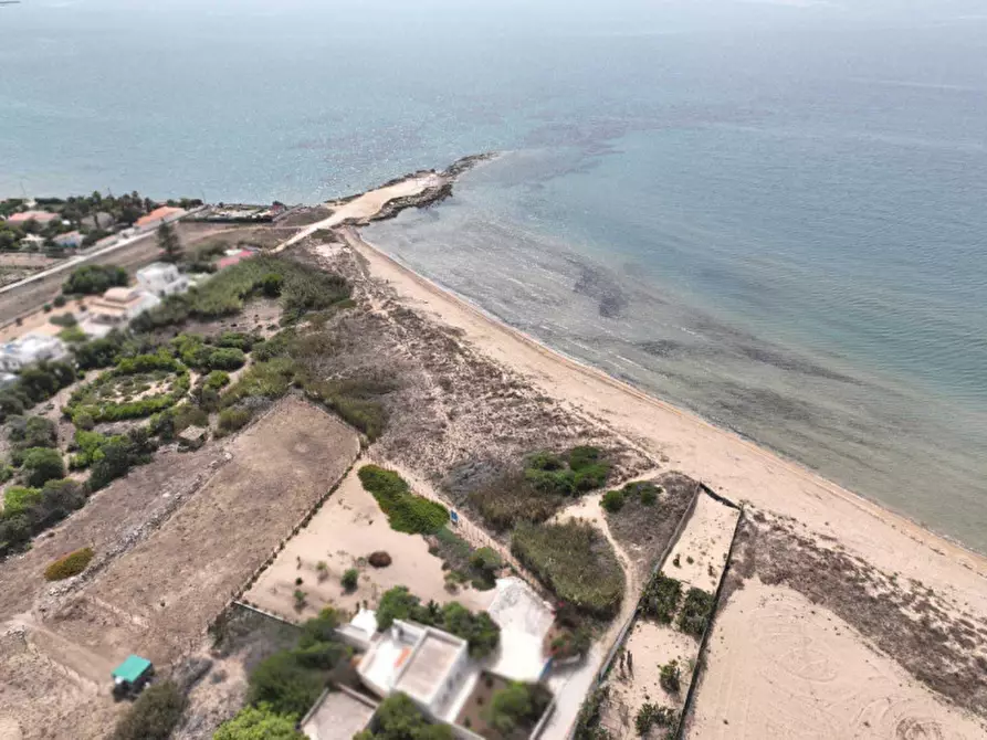 Immagine 2 di Casa indipendente in vendita  a Pachino