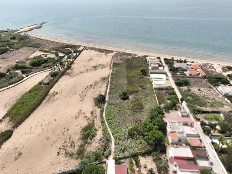 Immagine 7 di Casa indipendente in vendita  a Pachino