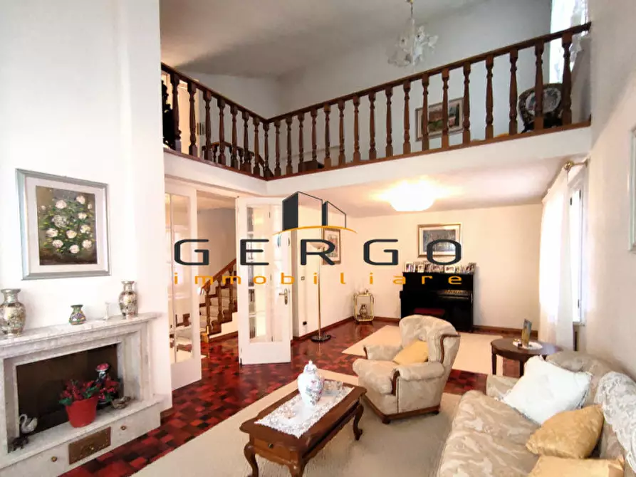 Immagine 1 di Villa in vendita  in via giuseppe garibaldi a Gorgo Al Monticano