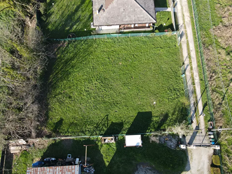 Immagine 1 di Terreno in vendita  in Via Boligo a Campolongo Maggiore