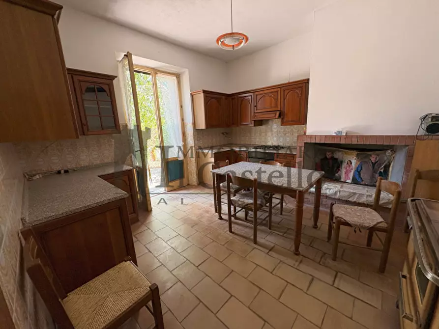 Immagine 2 di Casa indipendente in vendita  in panicarola a Castiglione Del Lago