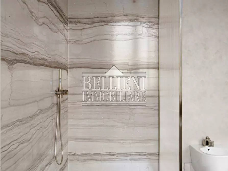 Immagine 21 di Appartamento in vendita  in CONTRA GIUSEPPE GARIBALDI a Vicenza