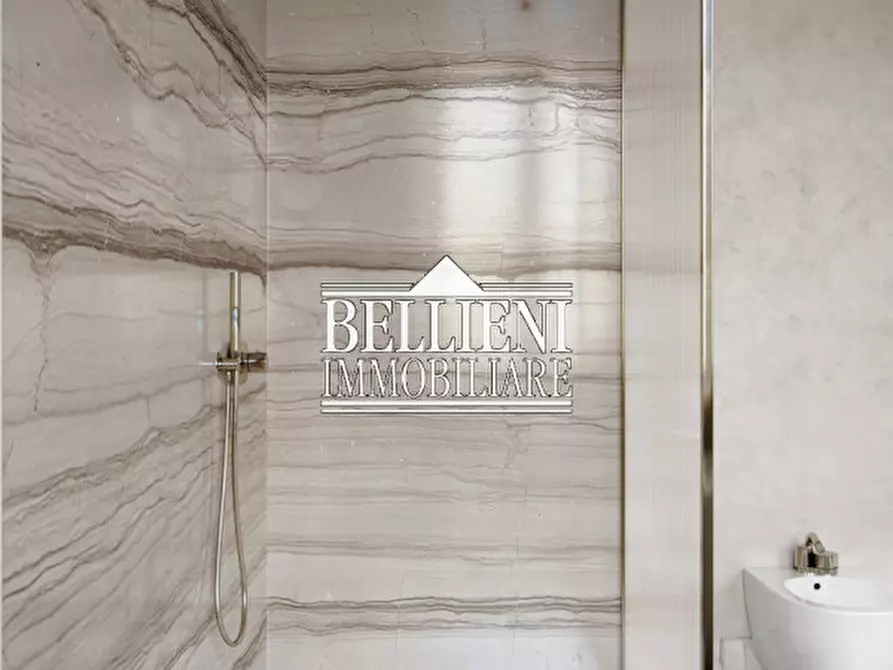 Immagine 13 di Appartamento in vendita  in CONTRA GIUSEPPE GARIBALDI a Vicenza