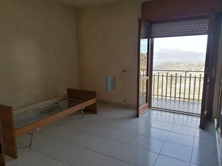 Immagine 13 di Appartamento in vendita  in Via Don Luigi Sturzo a Mormanno