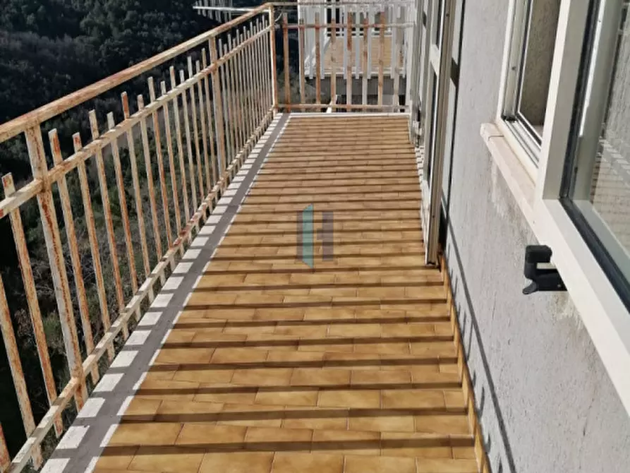 Immagine 15 di Appartamento in vendita  in Via Don Luigi Sturzo a Mormanno