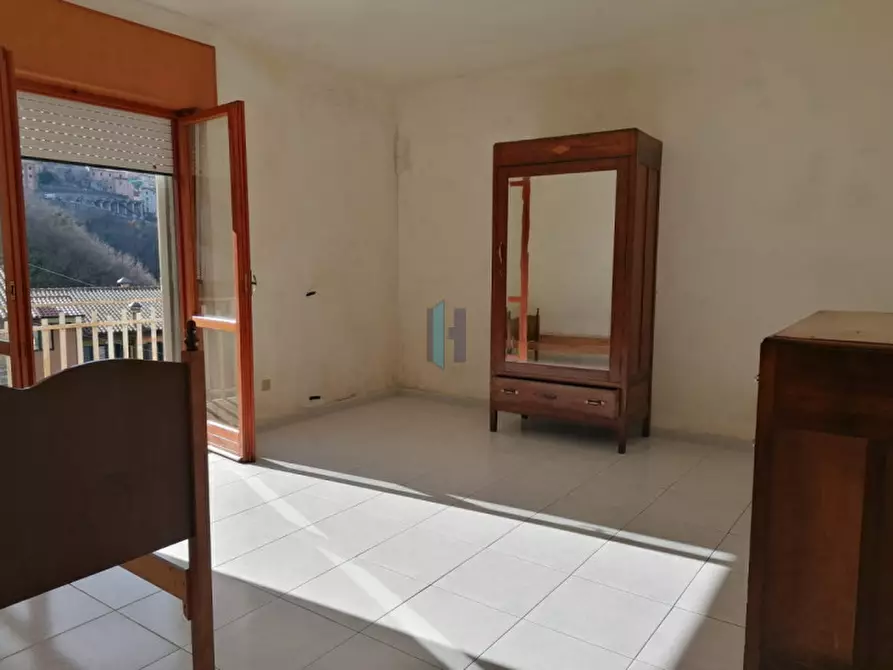 Immagine 18 di Appartamento in vendita  in Via Don Luigi Sturzo a Mormanno