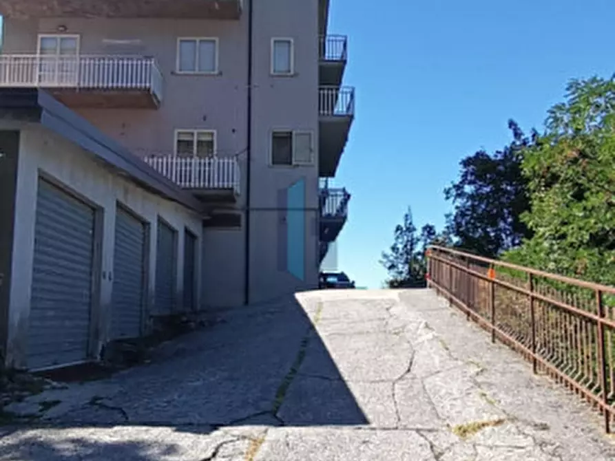 Immagine 23 di Appartamento in vendita  in Via Don Luigi Sturzo a Mormanno