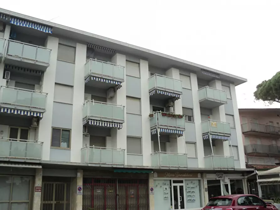 Immagine 1 di Appartamento in vendita  in VIALE CARDUCCI  5 a Comacchio