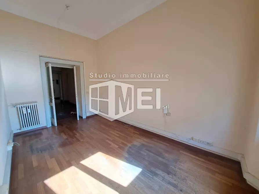 Immagine 5 di Ufficio in vendita  in Via di Franco a Livorno