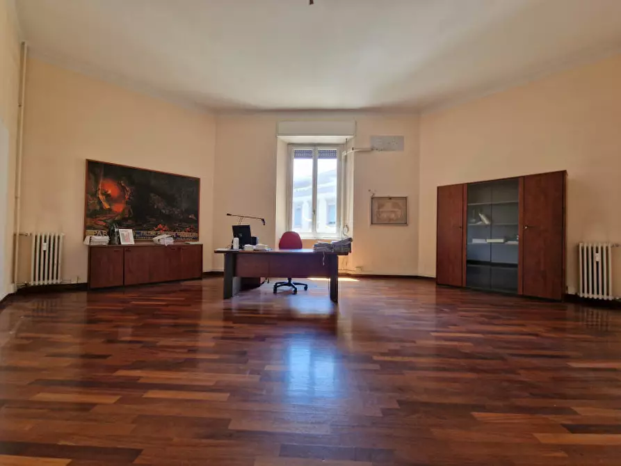 Immagine 33 di Ufficio in vendita  in Via di Franco a Livorno