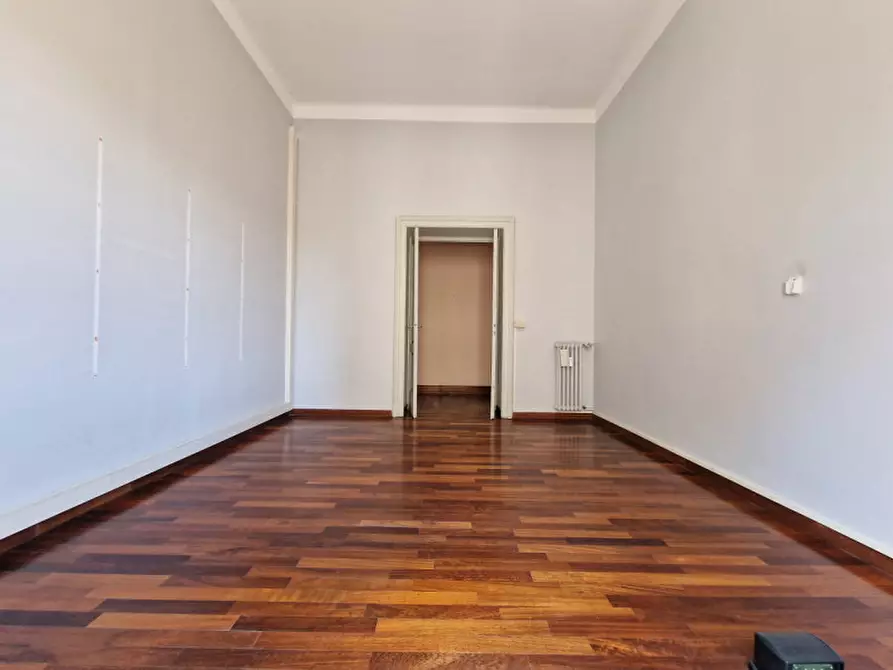 Immagine 41 di Ufficio in vendita  in Via di Franco a Livorno