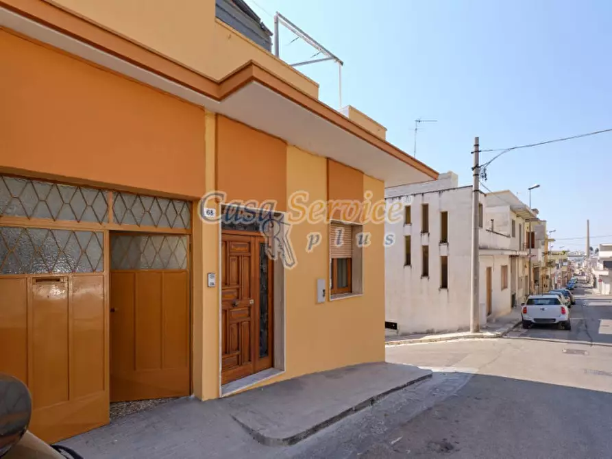 Immagine 3 di Casa indipendente in vendita  in Via Zara a Matino