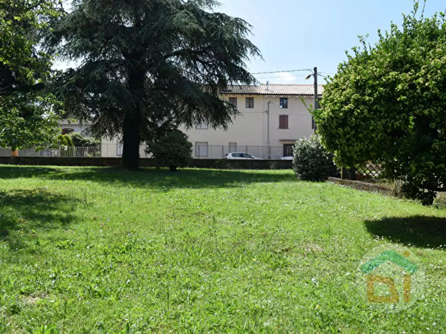 Immagine 17 di Terreno in vendita  in Via Alpi Giulie a Capriva Del Friuli