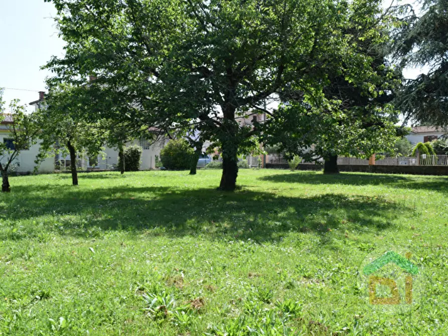 Immagine 19 di Terreno in vendita  in Via Alpi Giulie a Capriva Del Friuli