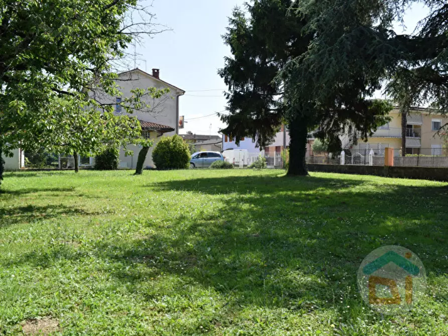 Immagine 20 di Terreno in vendita  in Via Alpi Giulie a Capriva Del Friuli