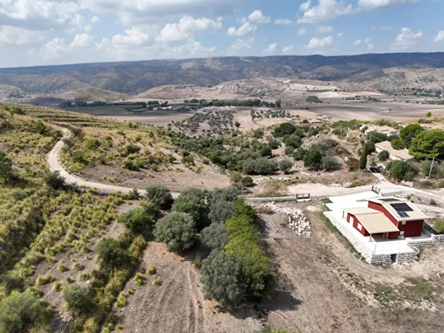 Immagine 3 di Villa in vendita  a Giarratana