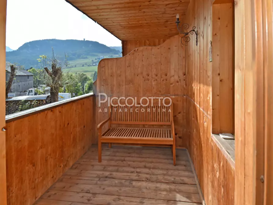 Immagine 6 di Appartamento in vendita  in Via Guide Alpine a Cortina D'ampezzo