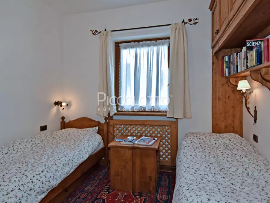 Immagine 13 di Appartamento in vendita  in Via Guide Alpine a Cortina D'ampezzo