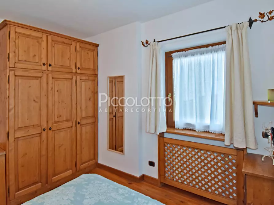 Immagine 16 di Appartamento in vendita  in Via Guide Alpine a Cortina D'ampezzo