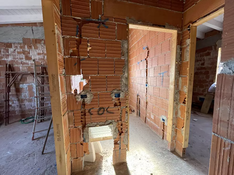 Immagine 11 di Casa bifamiliare in vendita  a Suzzara