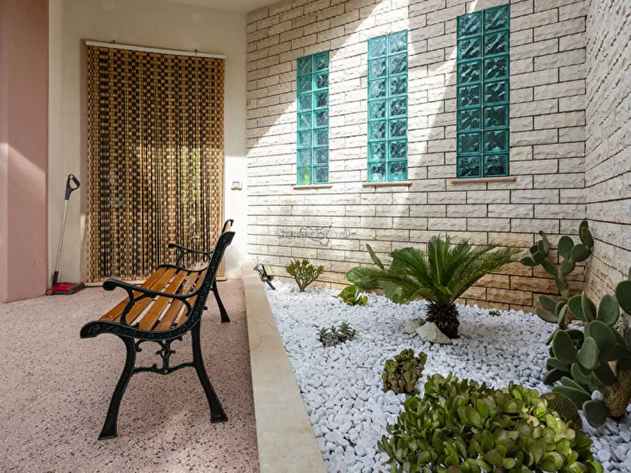 Immagine 13 di Casa indipendente in vendita  in Contrada Carciolo a Modica