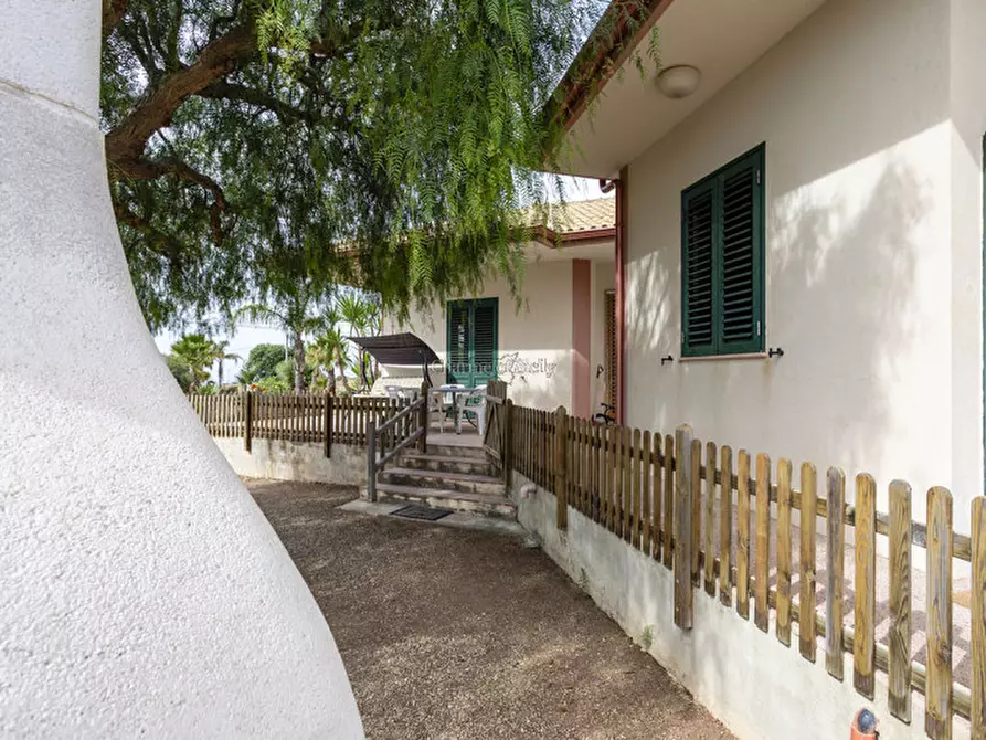 Immagine 15 di Casa indipendente in vendita  in Contrada Carciolo a Modica