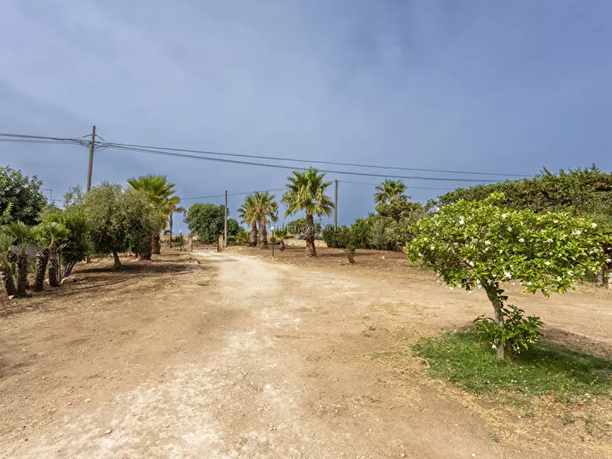 Immagine 19 di Casa indipendente in vendita  in Contrada Carciolo a Modica